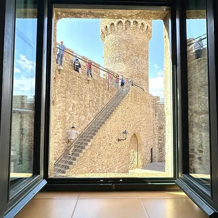 Stay In A 14Th-Century House With Pool In Tossa * Tossa de Mar