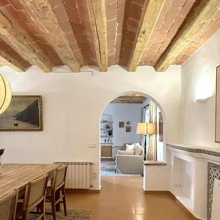 Stay In A 14Th-Century House With Pool In Tossa Holiday home *