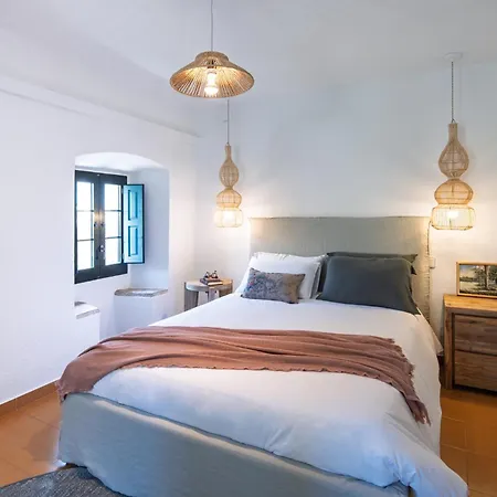 Casa vacanze In A 14th-century House With Pool In Tossa Tossa de Mar