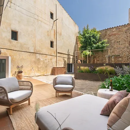 In A 14th-century House With Pool In Tossa Casa vacanze *