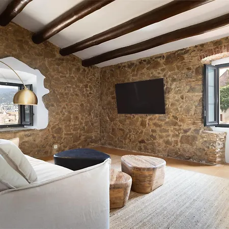 In A 14th-century House With Pool In Tossa Casa vacanze